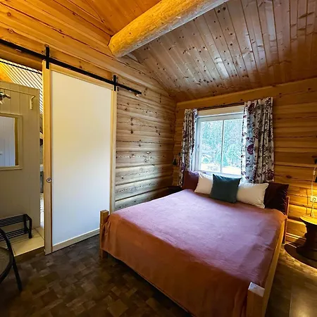 North Lakeside B&B Plateliai-2